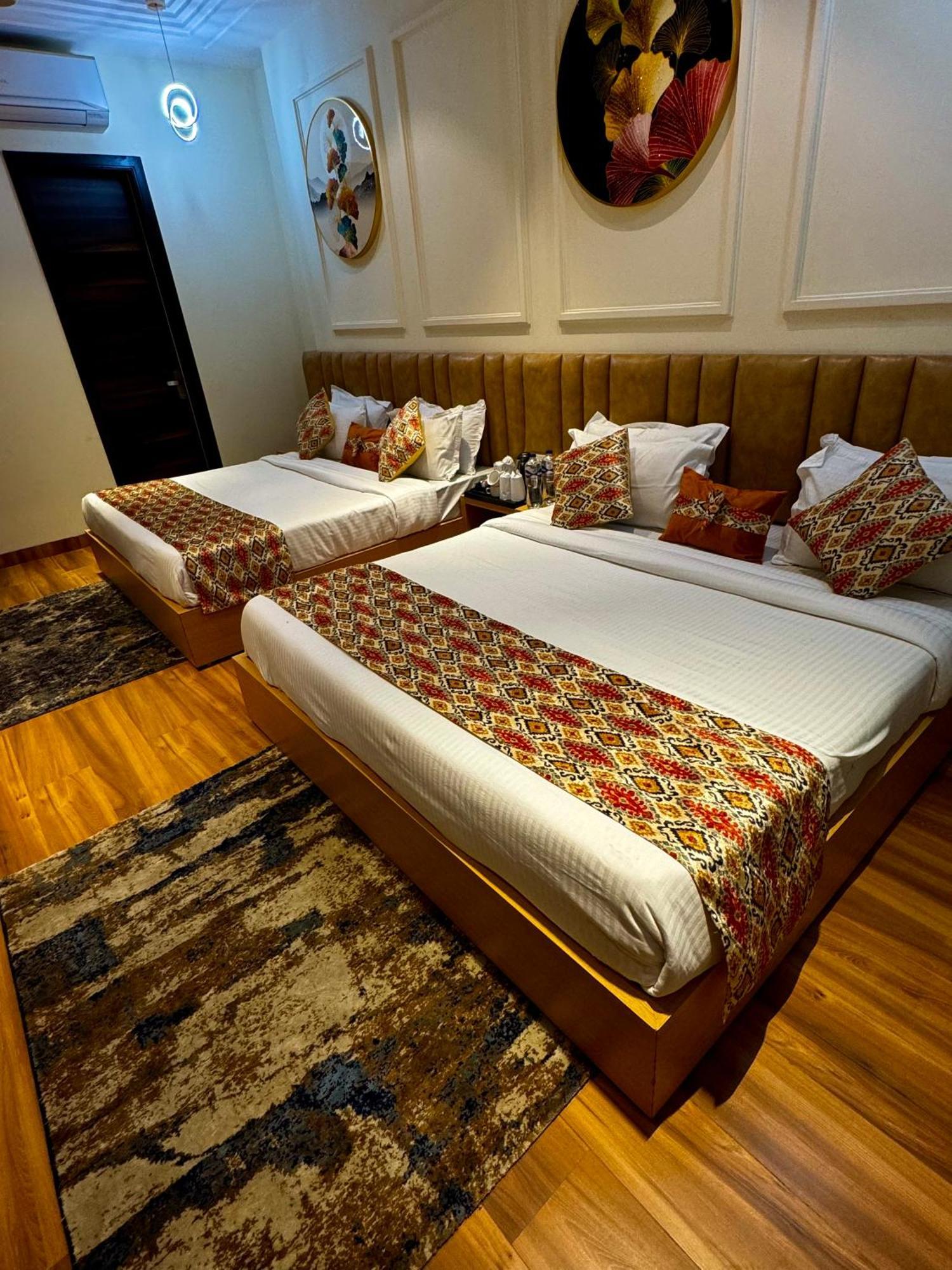 Hotel Heaven View - 50M From Golden Temple Amritsar Exterior foto